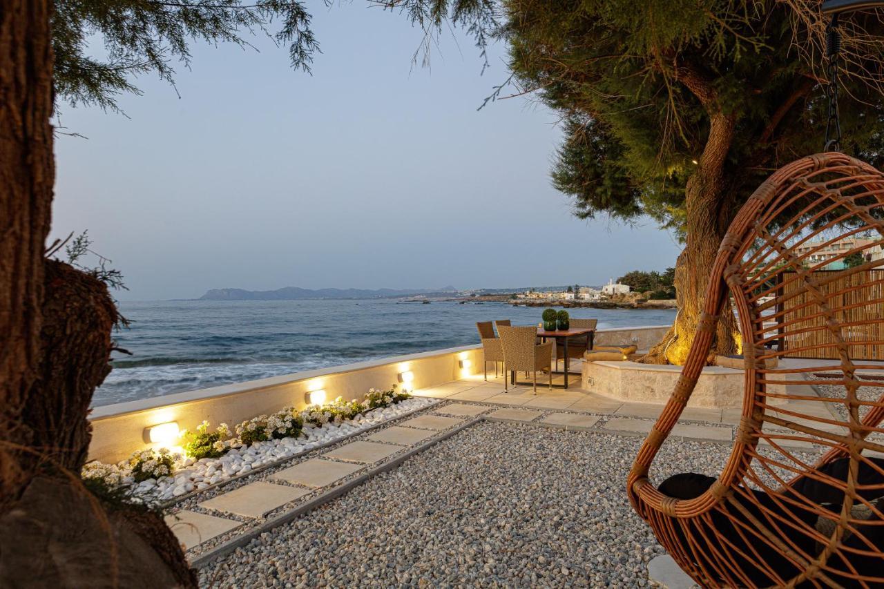 Villa Seashell -Wonderful Newly Renovated Villa On The Beach Galatás Exterior foto